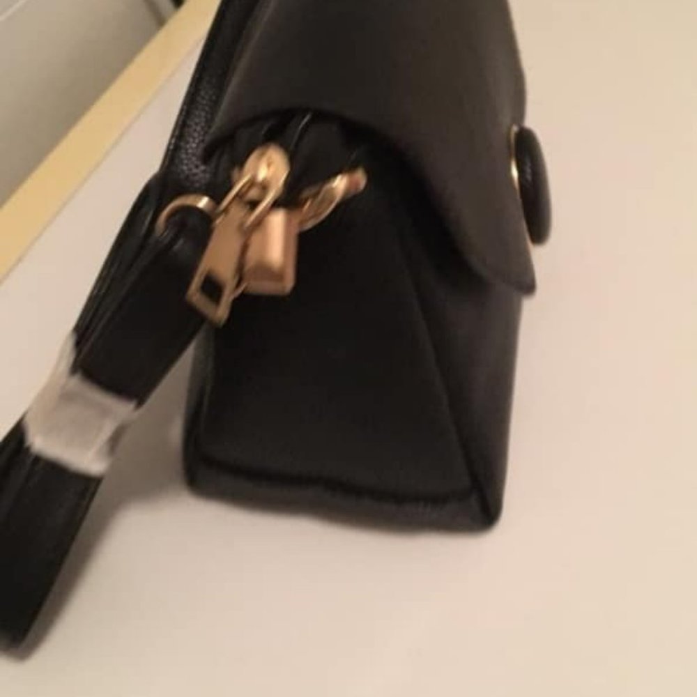 BAG - Picture 3 of 3